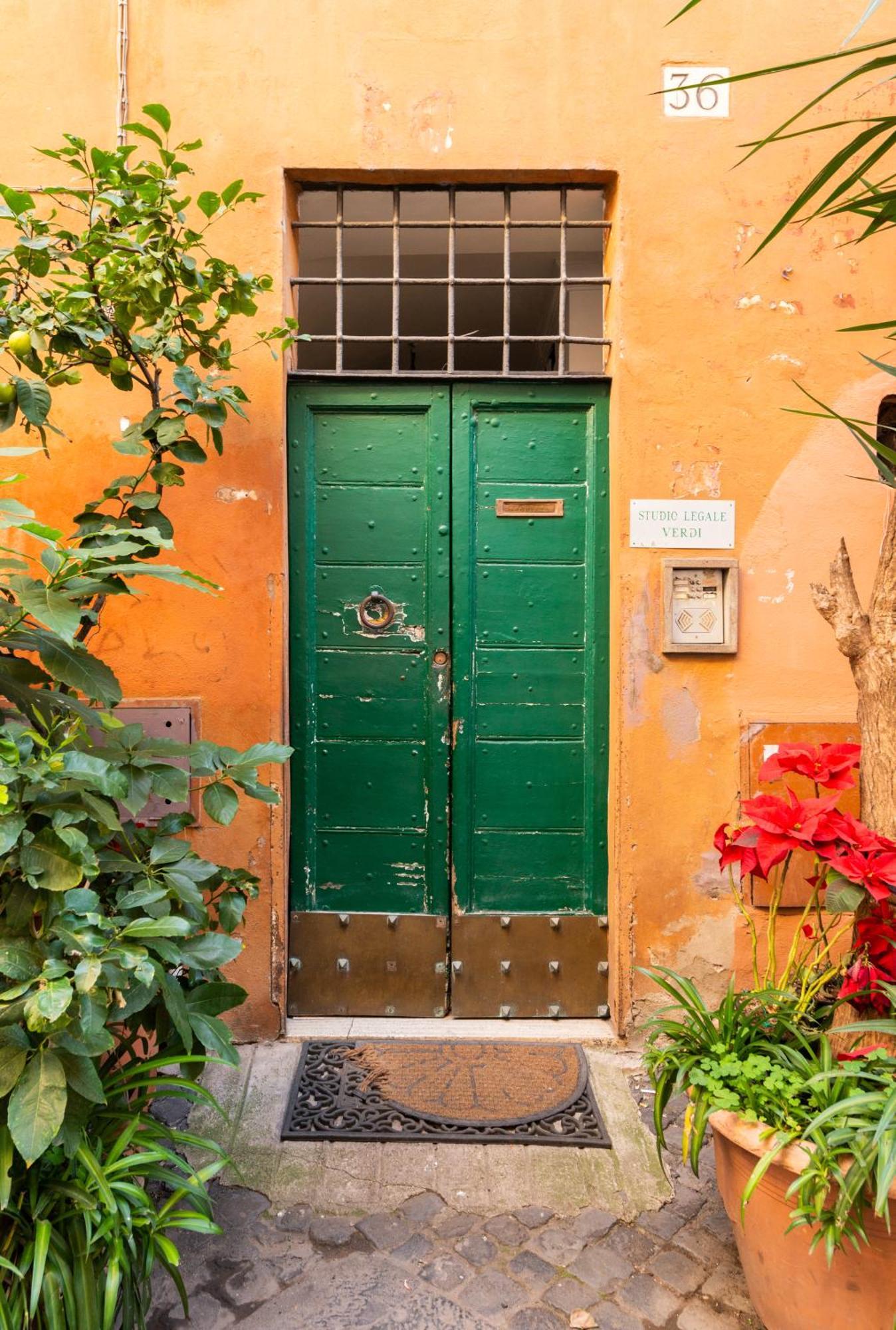 Pavone Centre Romantic Apartment Exterior photo